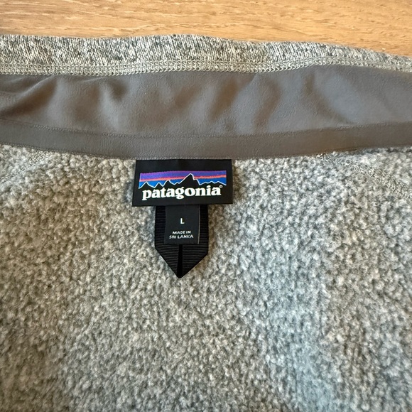 Patagonia men’s better sweater vest - Picture 2 of 3